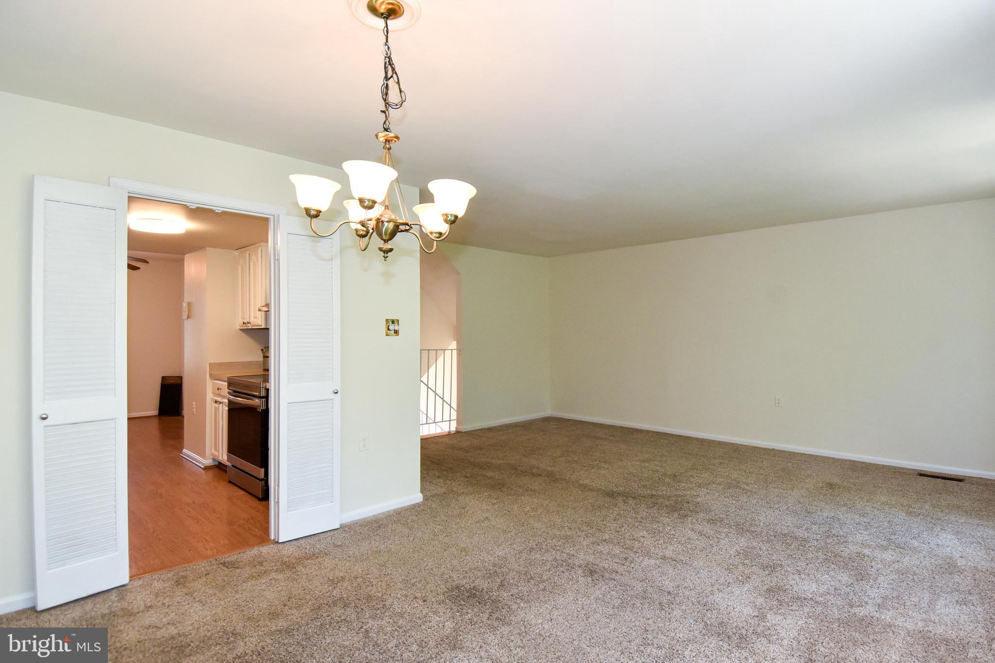 3011 Seminole Road Woodbridge, VA 22192 - Photo 13 of 55