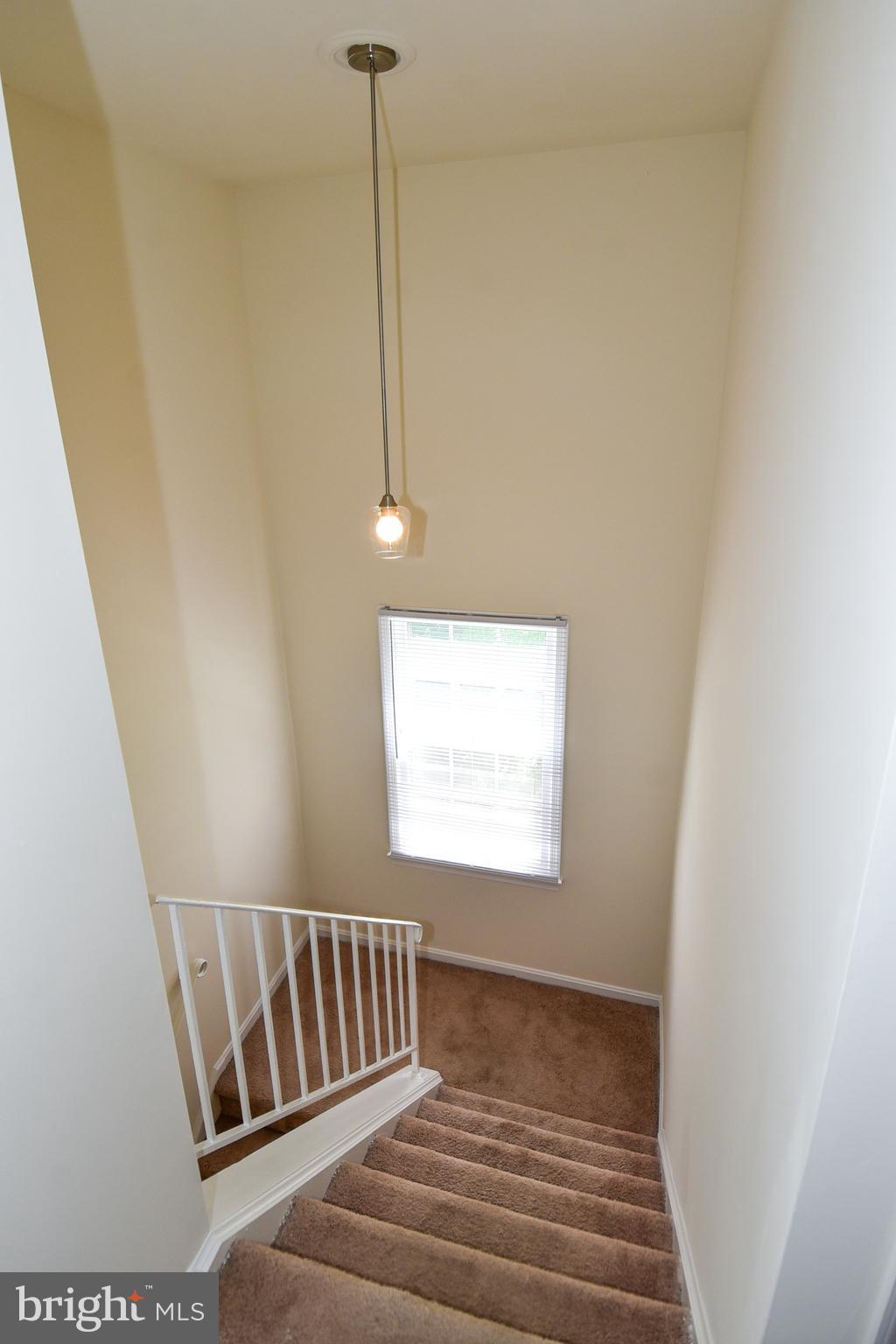 3011 Seminole Road Woodbridge, VA 22192 - Photo 20 of 55 Hallway to upper level