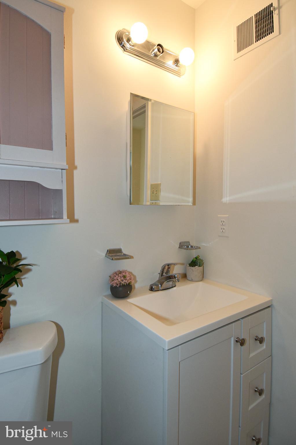 3011 Seminole Road Woodbridge, VA 22192 - Photo 30 of 55