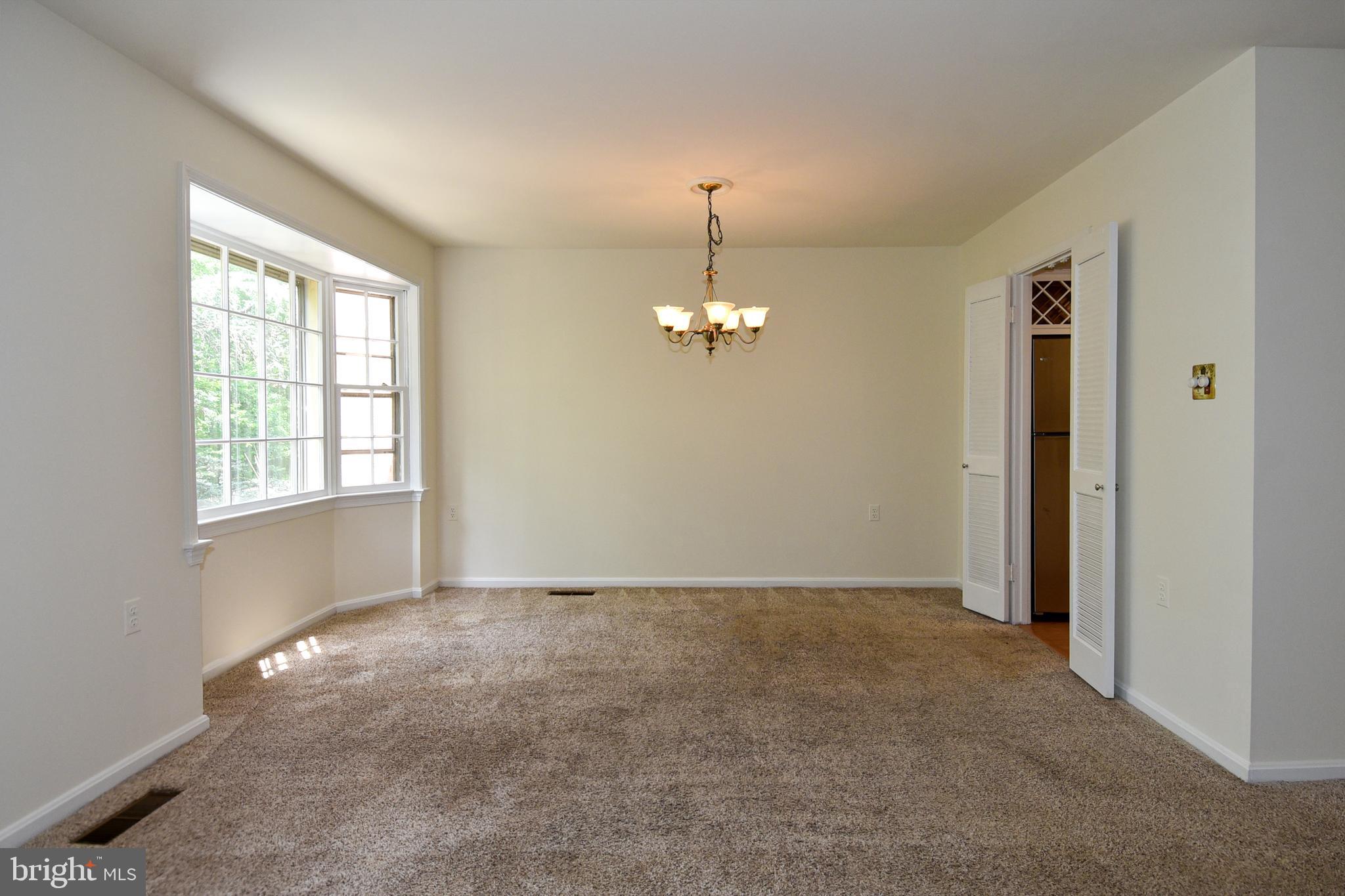 3011 Seminole Road Woodbridge, VA 22192 - Photo 7 of 55 Dining Room