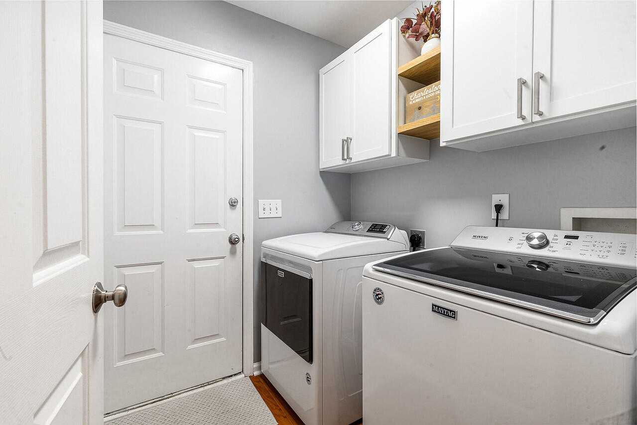 588 Antebellum Lane Mount Pleasant, SC 29464 - Photo 34 of 49 Laundry