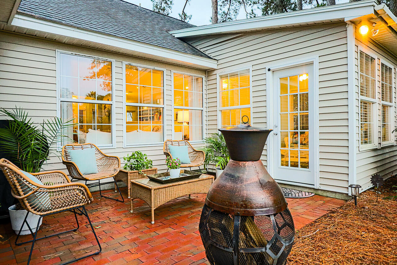 588 Antebellum Lane Mount Pleasant, SC 29464 - Photo 38 of 49 Back patio