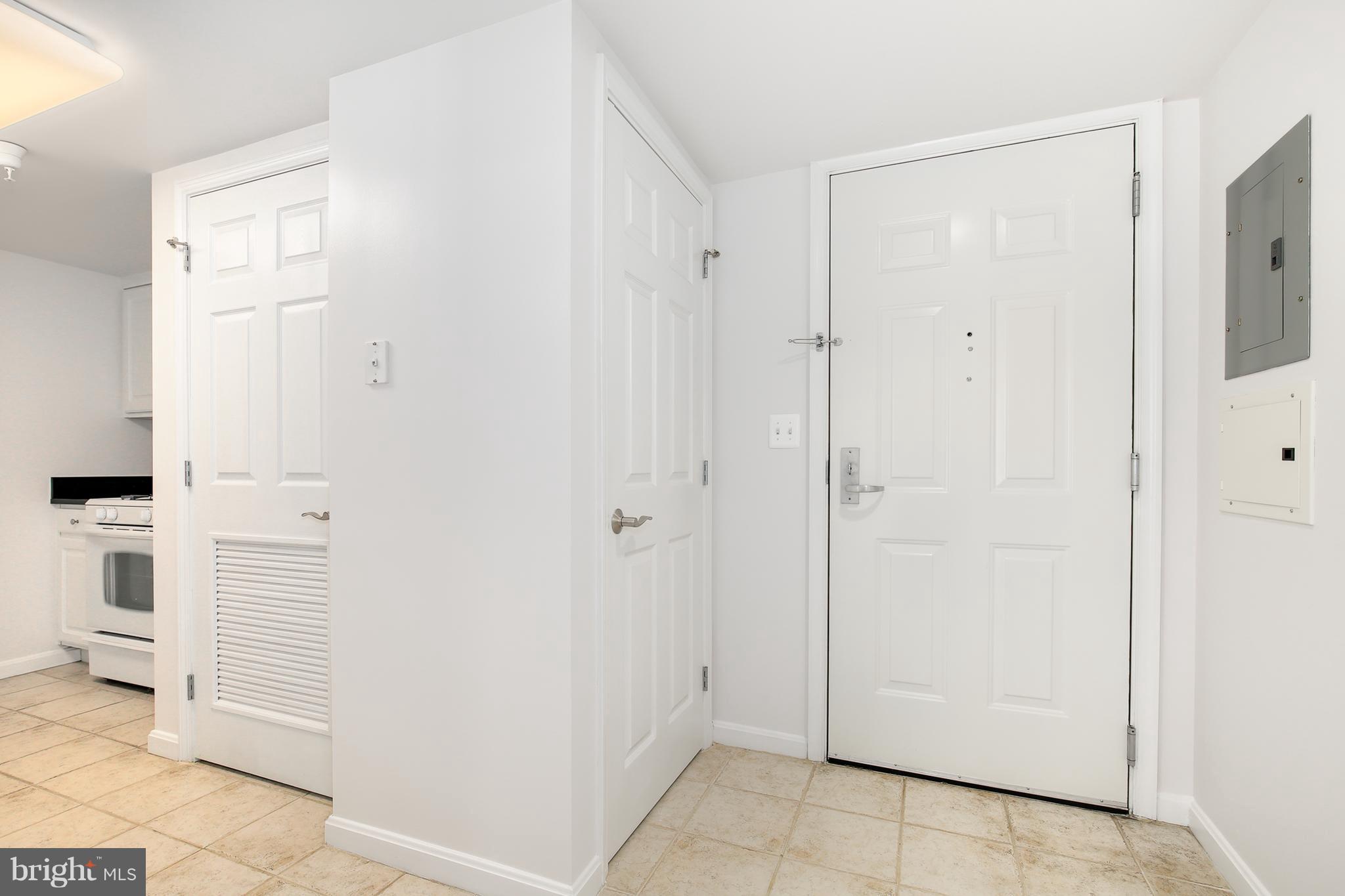 11710 Old Georgetown Road, Unit 1124 North Bethesda, MD 20852 - Photo 17 of 30 a view of a bathroom with white walls