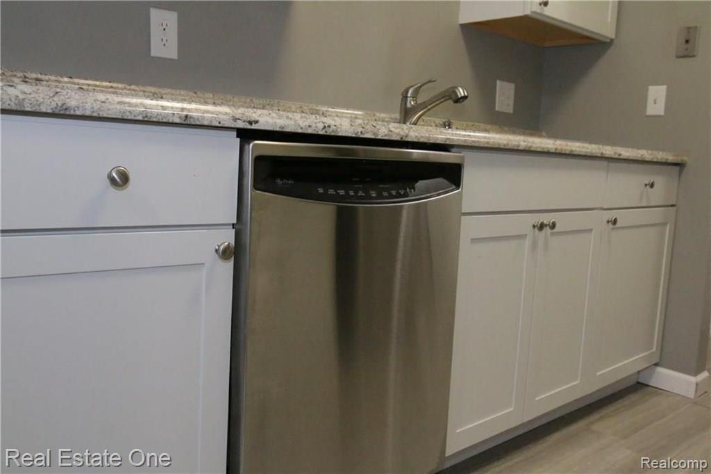 30060 Twelve Mile Road, Unit 86 Farmington, MI 48334 - Photo 6 of 25