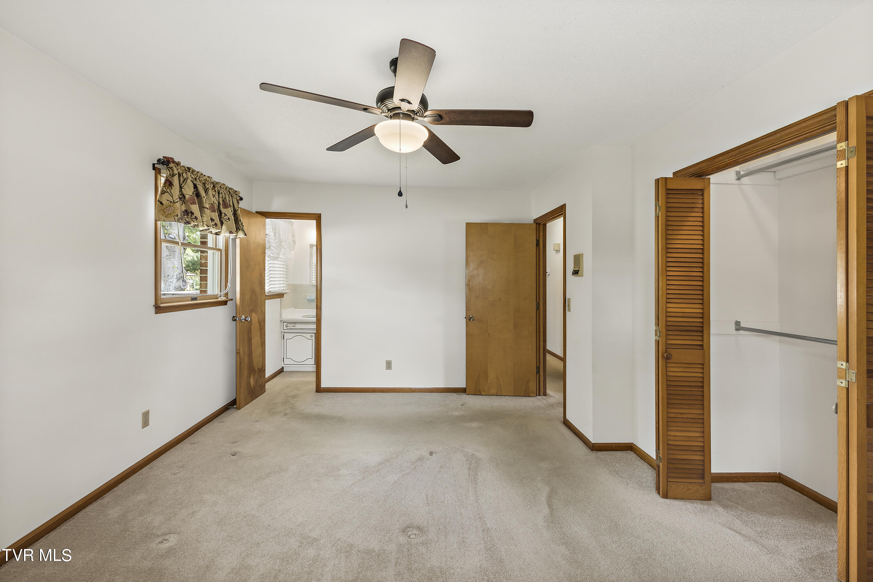 613 John Green Road Jonesborough, TN 37659 - Photo 13 of 69 128A2678 - Copy