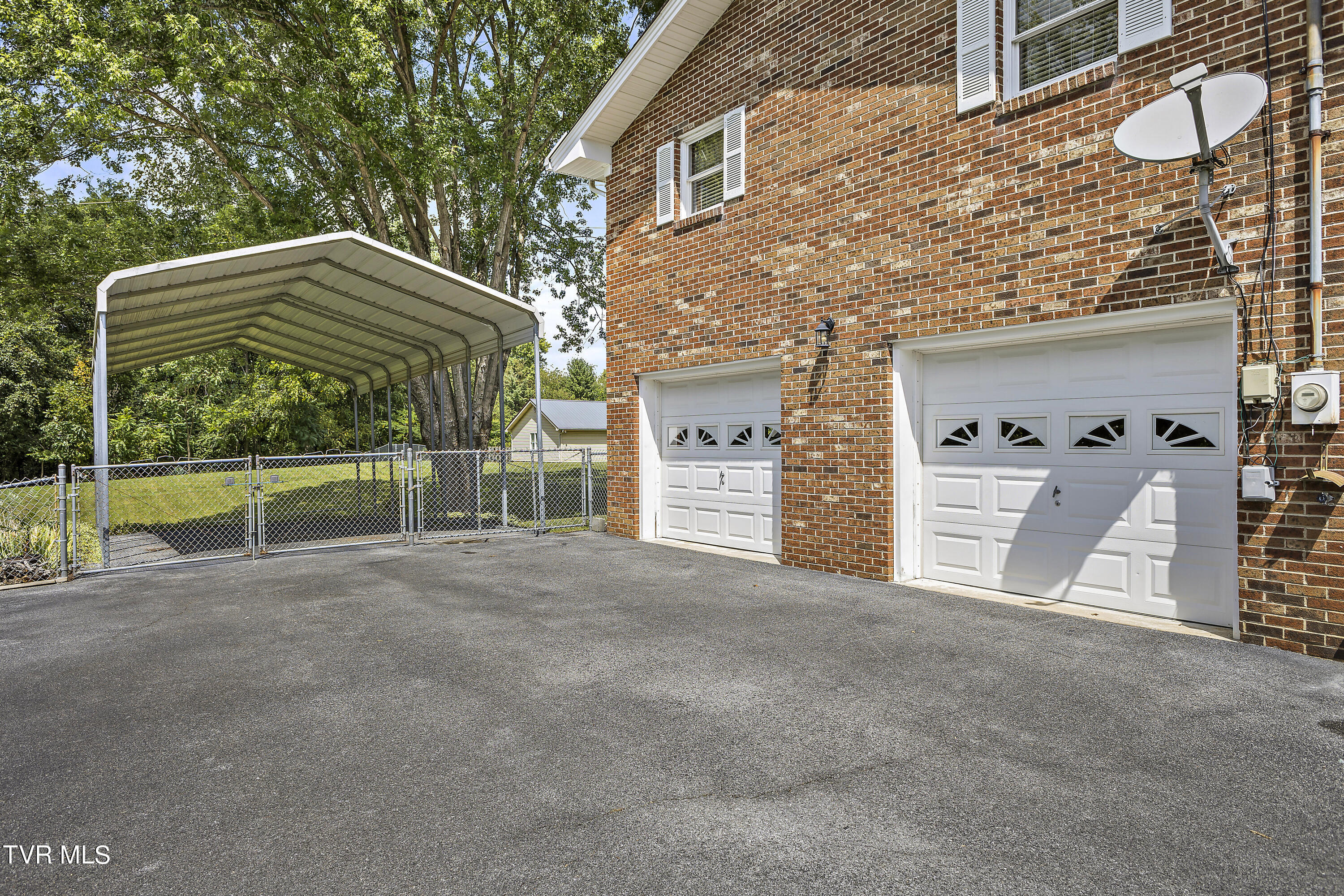 613 John Green Road Jonesborough, TN 37659 - Photo 42 of 69 128A2579