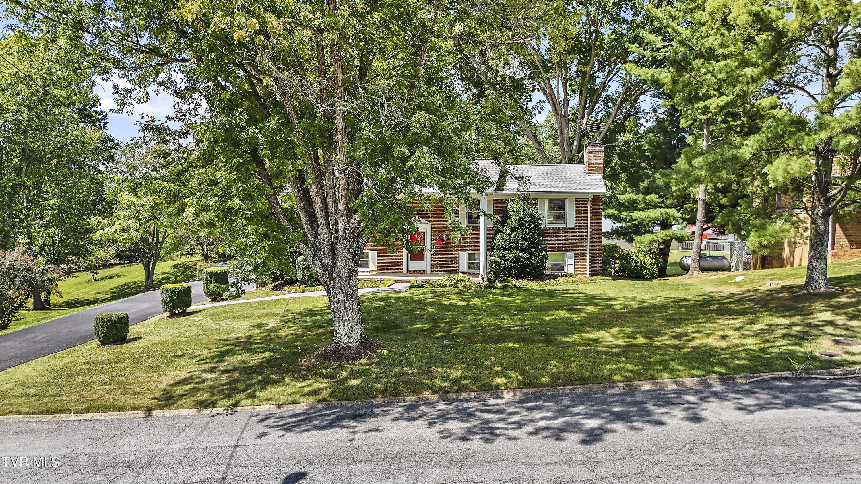 613 John Green Road Jonesborough, TN 37659 - Photo 47 of 69 DJI_20240902141122_0197_D_1