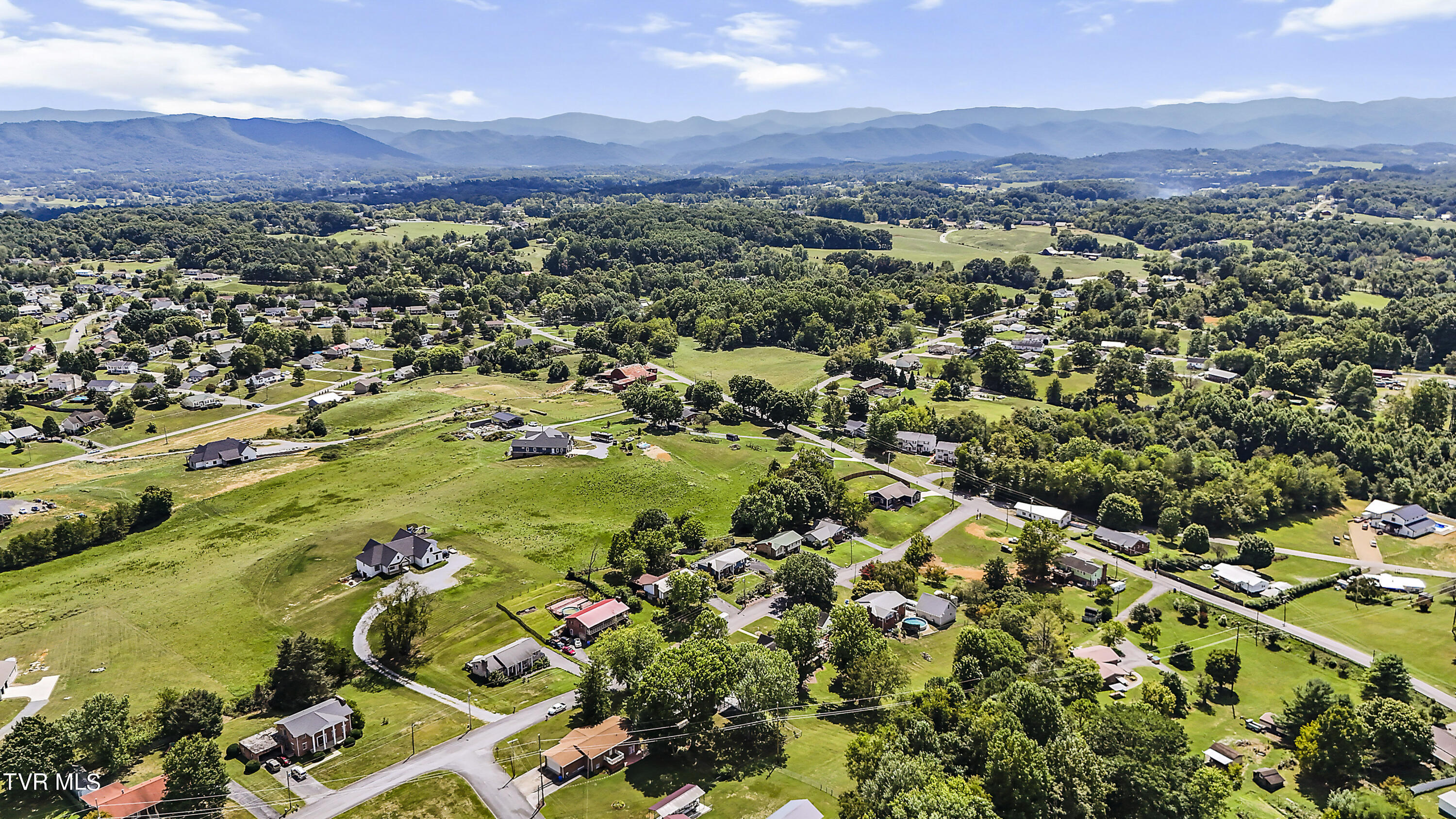 613 John Green Road Jonesborough, TN 37659 - Photo 62 of 69 DJI_20240902141557_0218_D_1