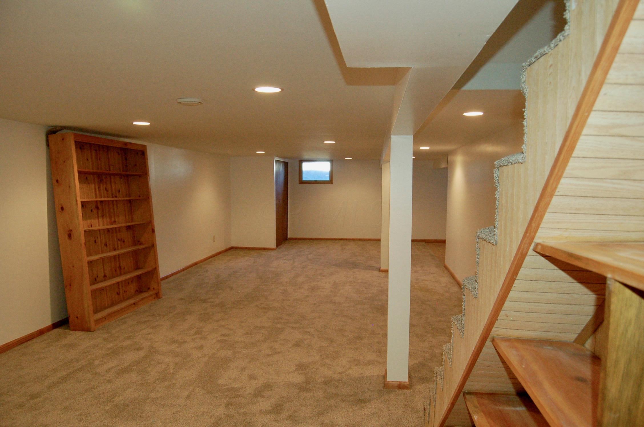 1717 Zuber Road Grove City, OH 43123 - Photo 13 of 33 Gallery Image 13