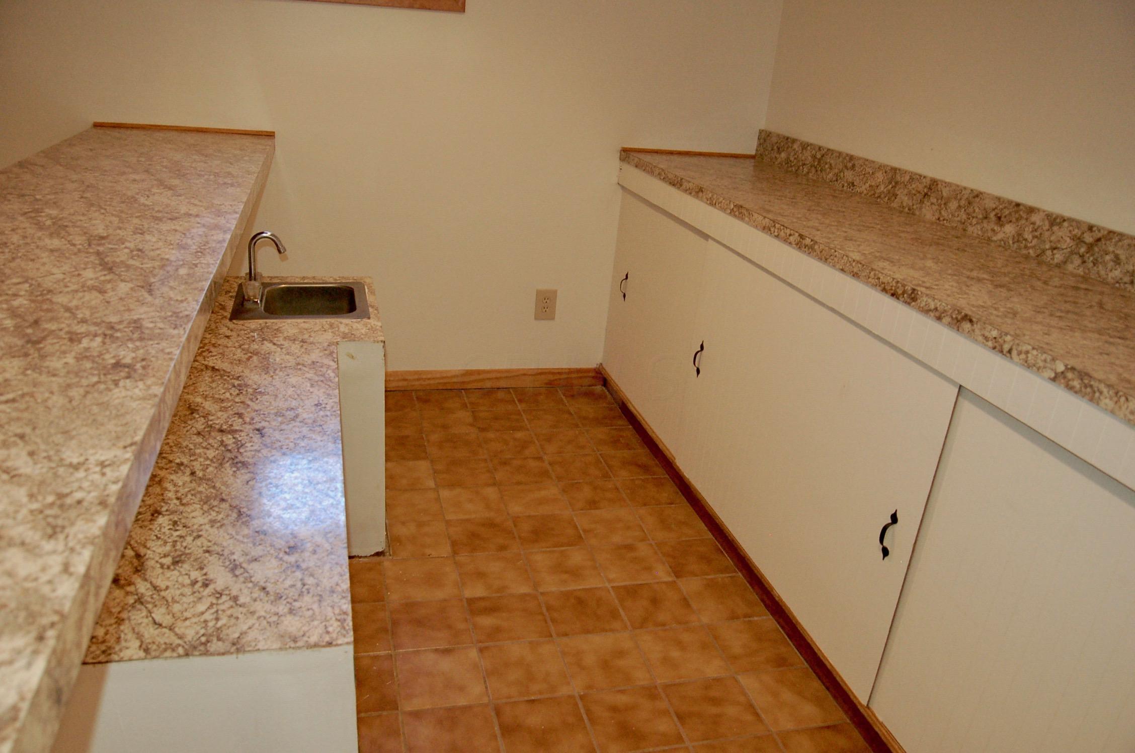 1717 Zuber Road Grove City, OH 43123 - Photo 16 of 33 Gallery Image 16
