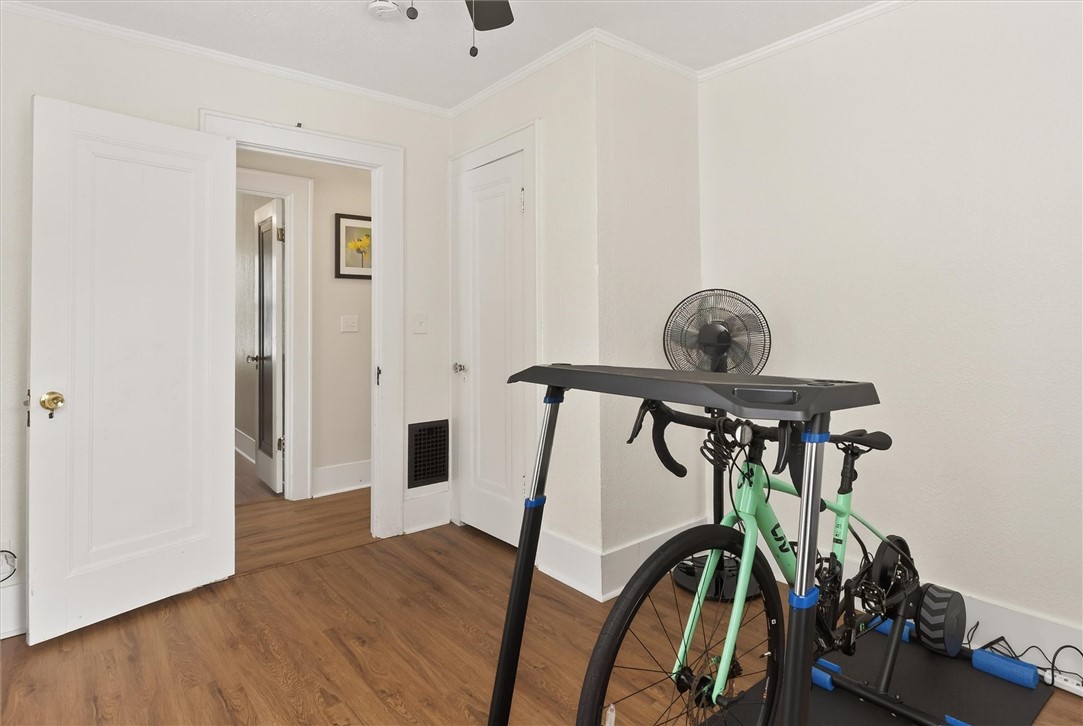 29 West Boulevard Parkway Rochester, NY 14612 - Photo 22 of 29