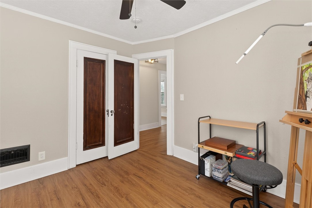 29 West Boulevard Parkway Rochester, NY 14612 - Photo 25 of 29