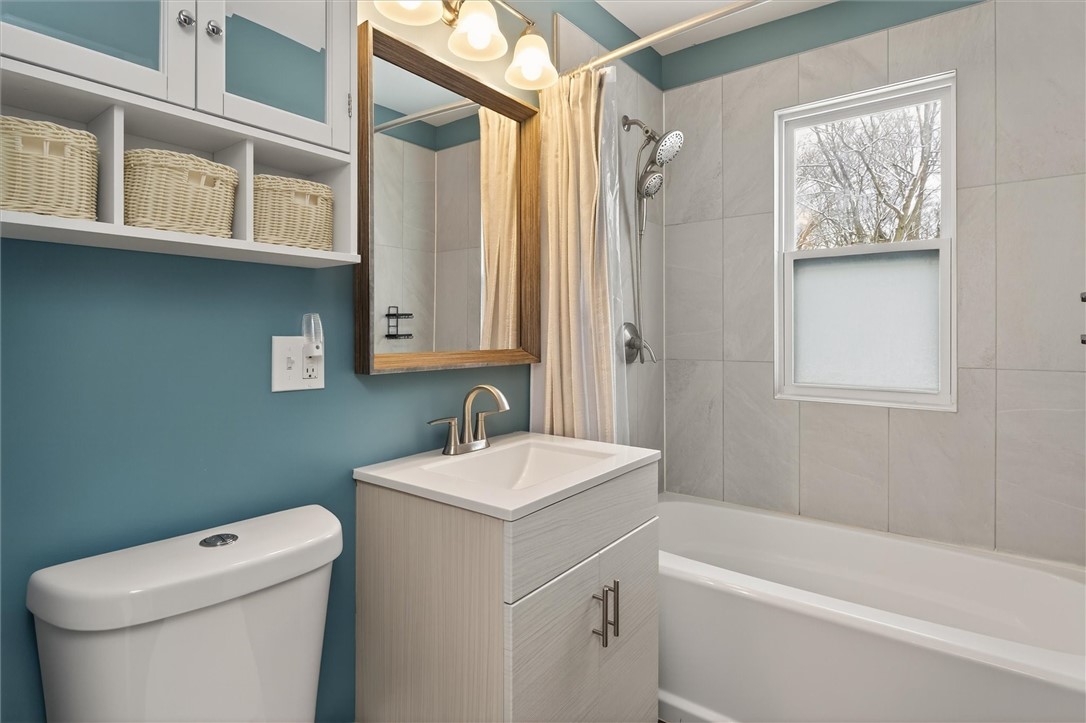 29 West Boulevard Parkway Rochester, NY 14612 - Photo 26 of 29