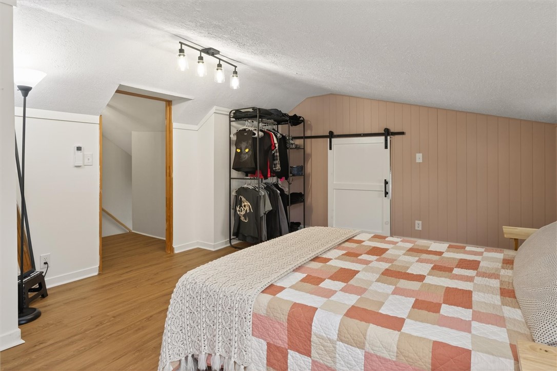 29 West Boulevard Parkway Rochester, NY 14612 - Photo 28 of 29