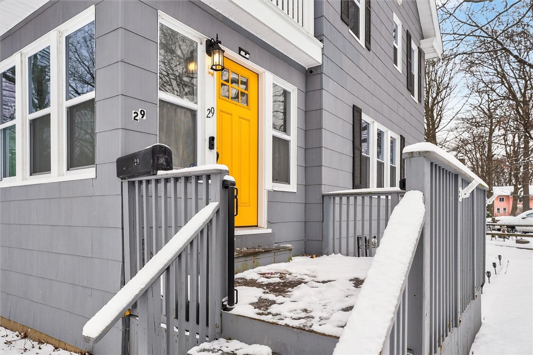 29 West Boulevard Parkway Rochester, NY 14612 - Photo 3 of 29