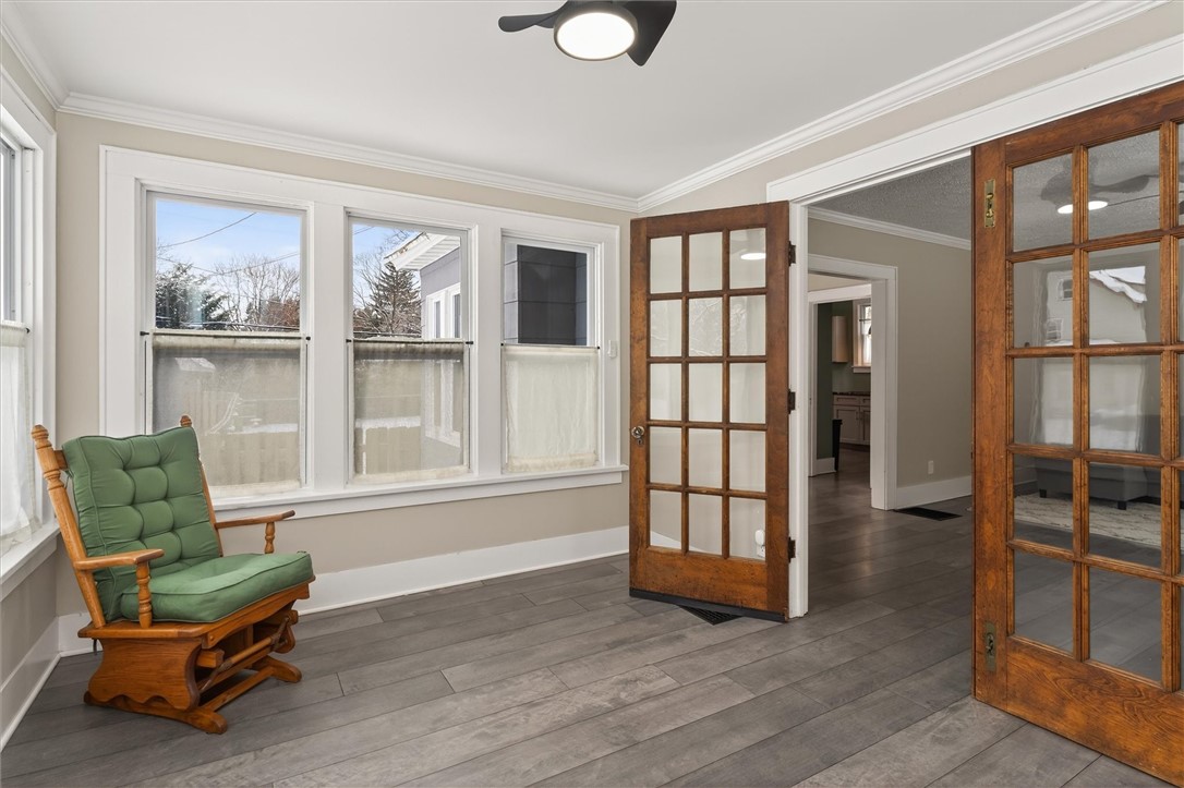 29 West Boulevard Parkway Rochester, NY 14612 - Photo 6 of 29