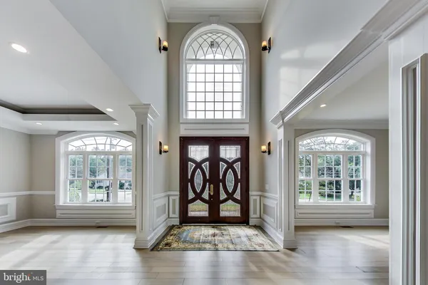 $9,500 | 3104 Sleepy Hollow Road, Falls Church, VA 22042