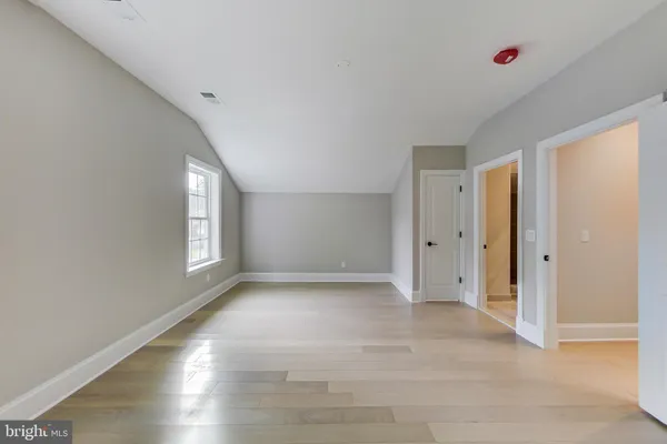 $9,500 | 3104 Sleepy Hollow Road, Falls Church, VA 22042