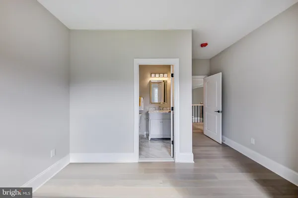 $9,500 | 3104 Sleepy Hollow Road, Falls Church, VA 22042