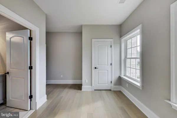 $9,500 | 3104 Sleepy Hollow Road, Falls Church, VA 22042