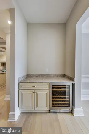 $9,500 | 3104 Sleepy Hollow Road, Falls Church, VA 22042