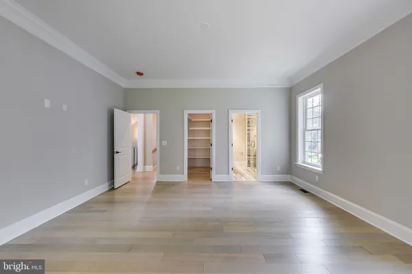 $9,500 | 3104 Sleepy Hollow Road, Falls Church, VA 22042