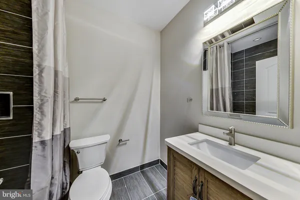 $9,500 | 3104 Sleepy Hollow Road, Falls Church, VA 22042