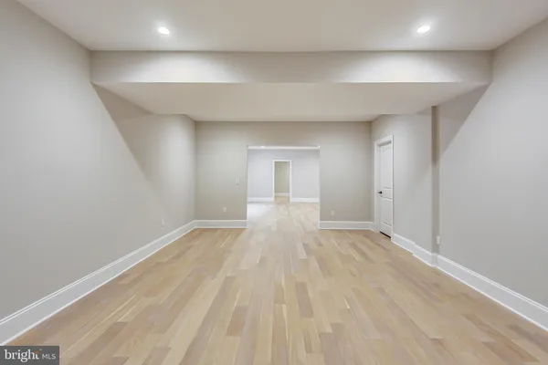 $9,500 | 3104 Sleepy Hollow Road, Falls Church, VA 22042