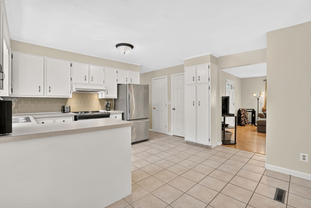 11 Juniper Hill Road Ware, MA 01082 - Photo 17 of 40