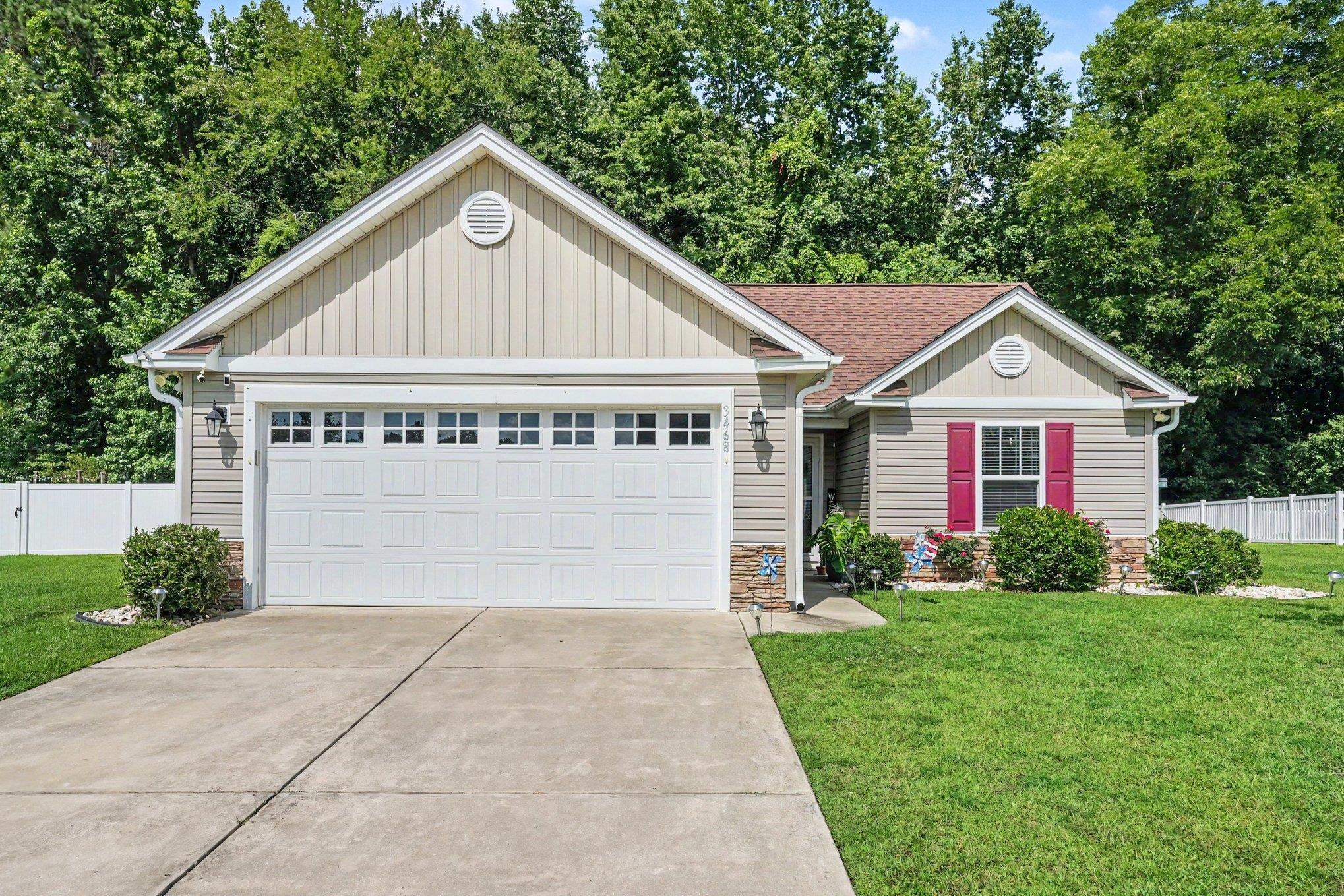 3468 Holly Loop Conway, SC 29527 - Photo 2 of 28