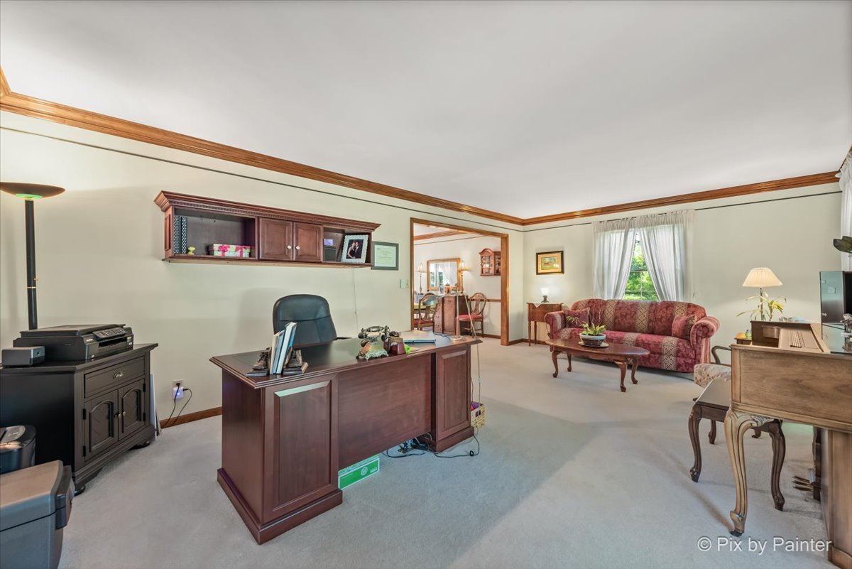 2N445 Beith Road Elburn, IL 60119 - Photo 18 of 58 a living room with furniture and a window