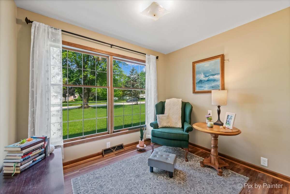 2N445 Beith Road Elburn, IL 60119 - Photo 19 of 58 a living room with furniture and a window