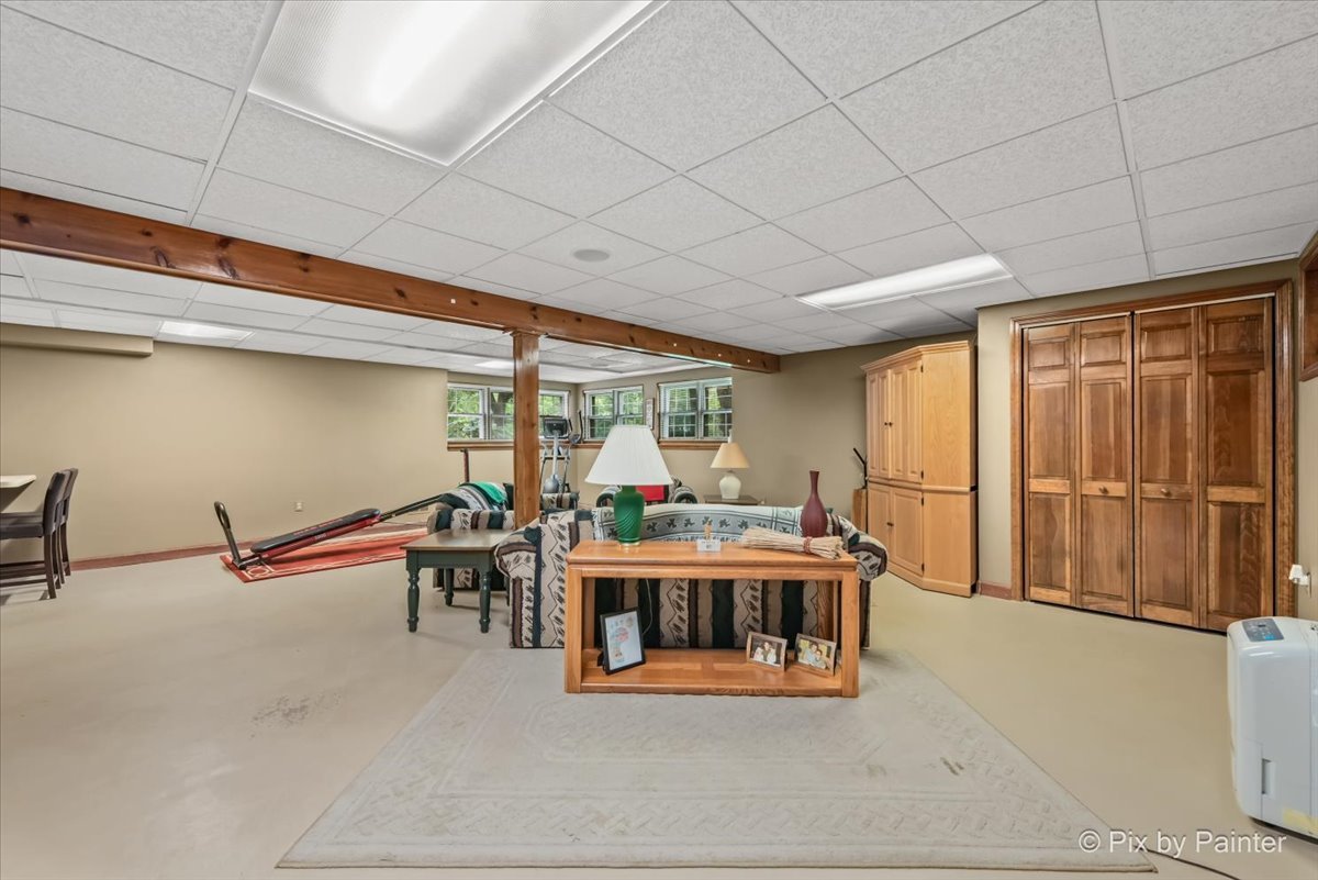 2N445 Beith Road Elburn, IL 60119 - Photo 34 of 58 a view of a room with furniture and windows