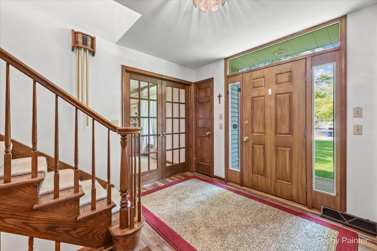 2N445 Beith Road Elburn, IL 60119 - Photo 4 of 58 a view of an entryway with hardwood floor and livingroom view