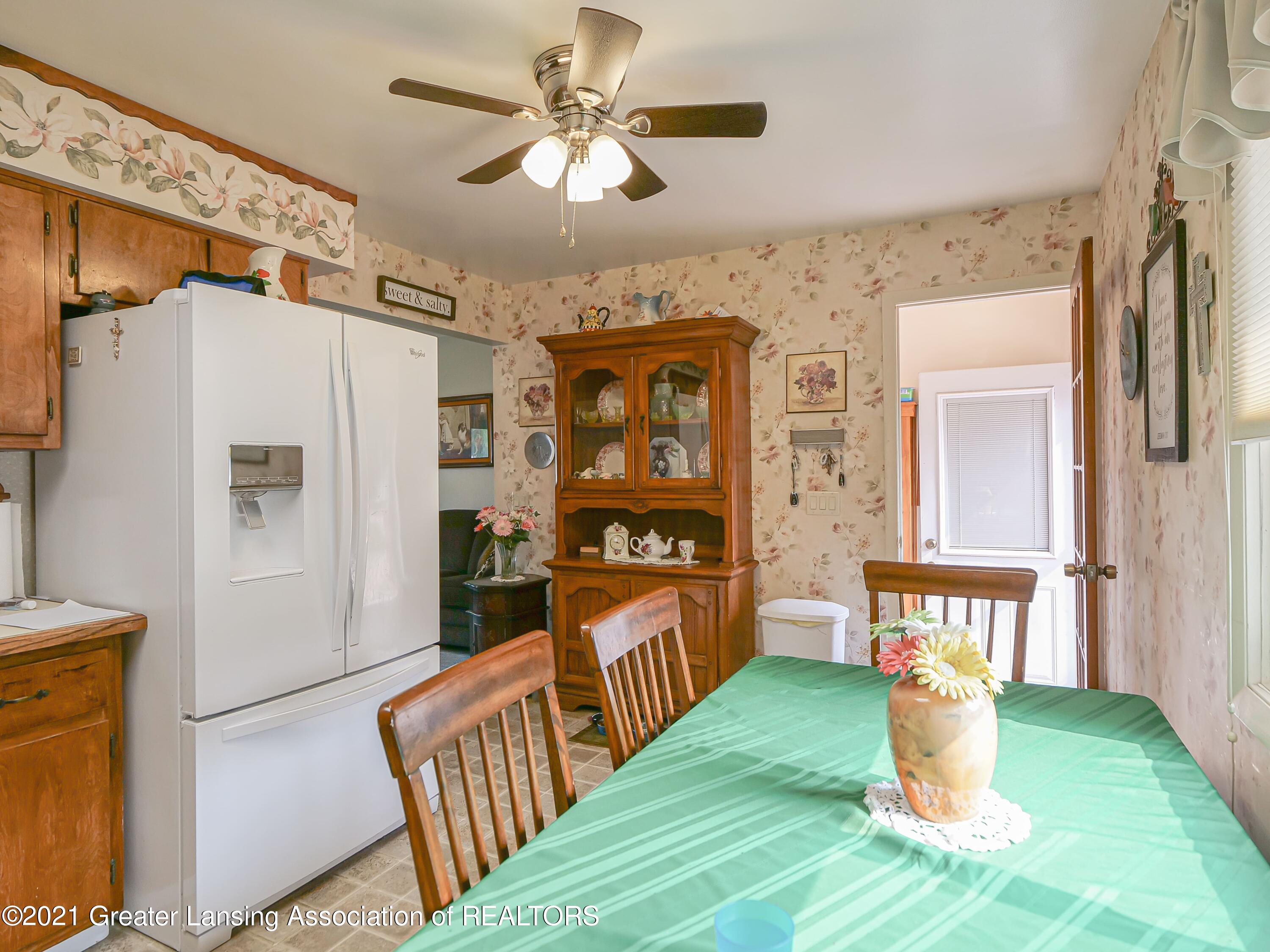 2308 Washington Road Lansing, MI 48911 - Photo 6 of 38 2308_Washington_Rd-9-min