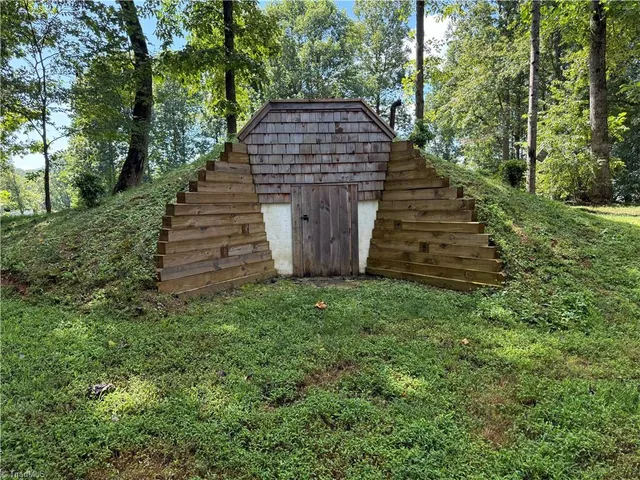 $396,000 | 607 West Meadow Parkway, Moravian Falls, NC 28654