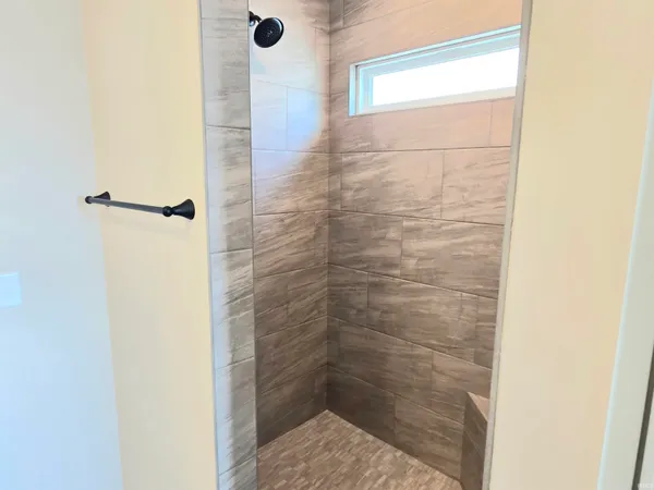 $524,900 | 5348 Carroll Creek Run, Fort Wayne, IN 46818