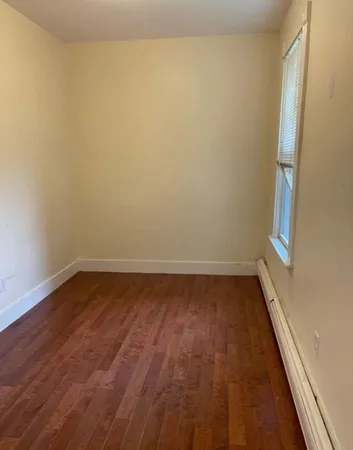 $3,950 | 241 Maverick Street, Unit 3, Boston, MA 02128