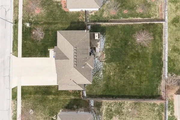 $449,950 | 15418 Meyer Drive, Basehor, KS 66007