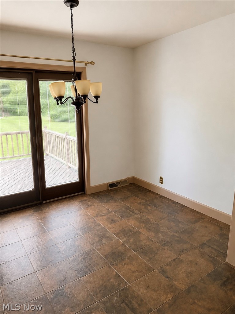 4049 Alvacardo Road Canfield, OH 44406 - Photo 8 of 22