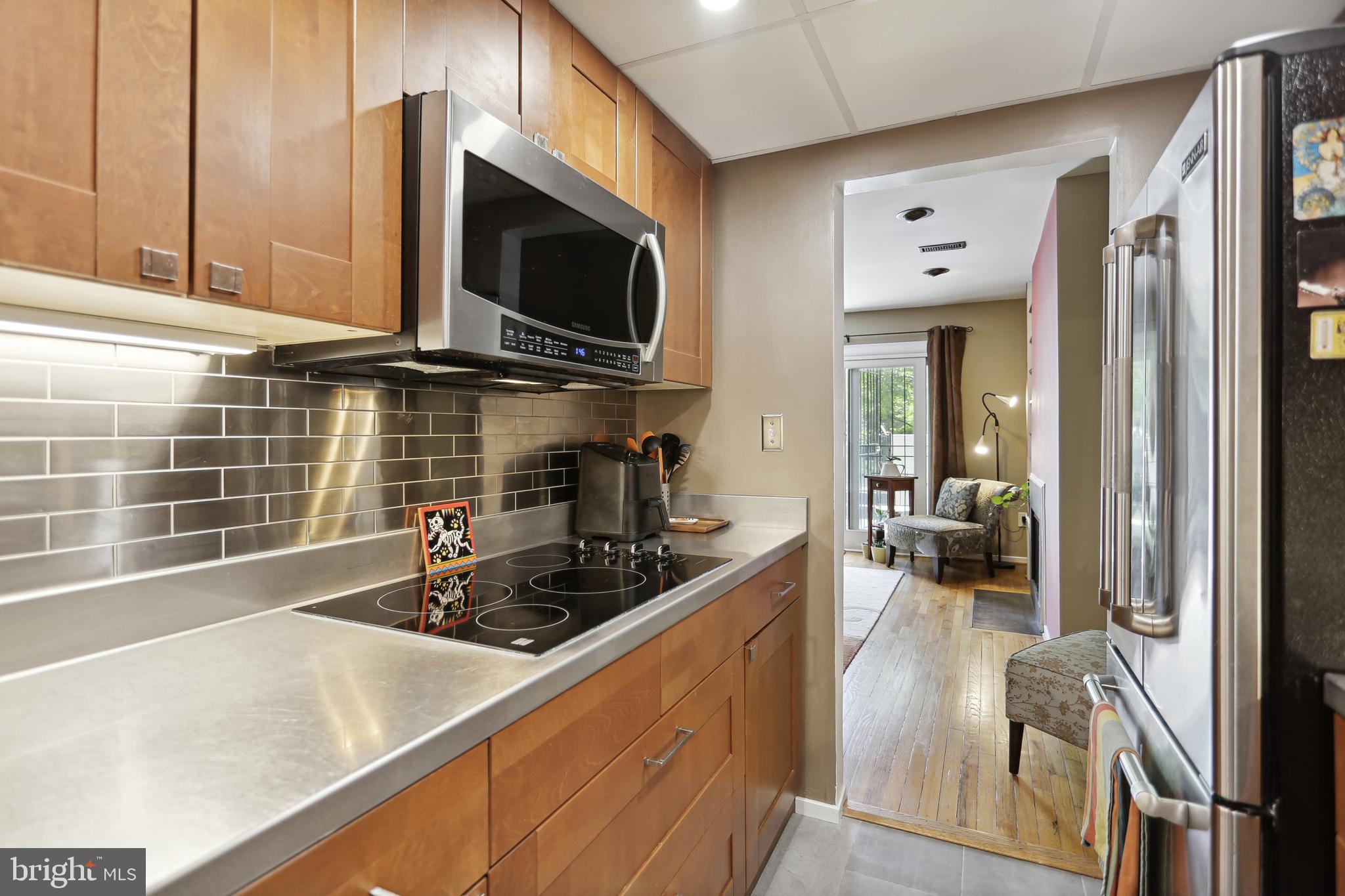 1801 Park Road Northwest, Unit 1 Washington, DC 20010 - Photo 11 of 25 Kitchen has all stainless appliances!