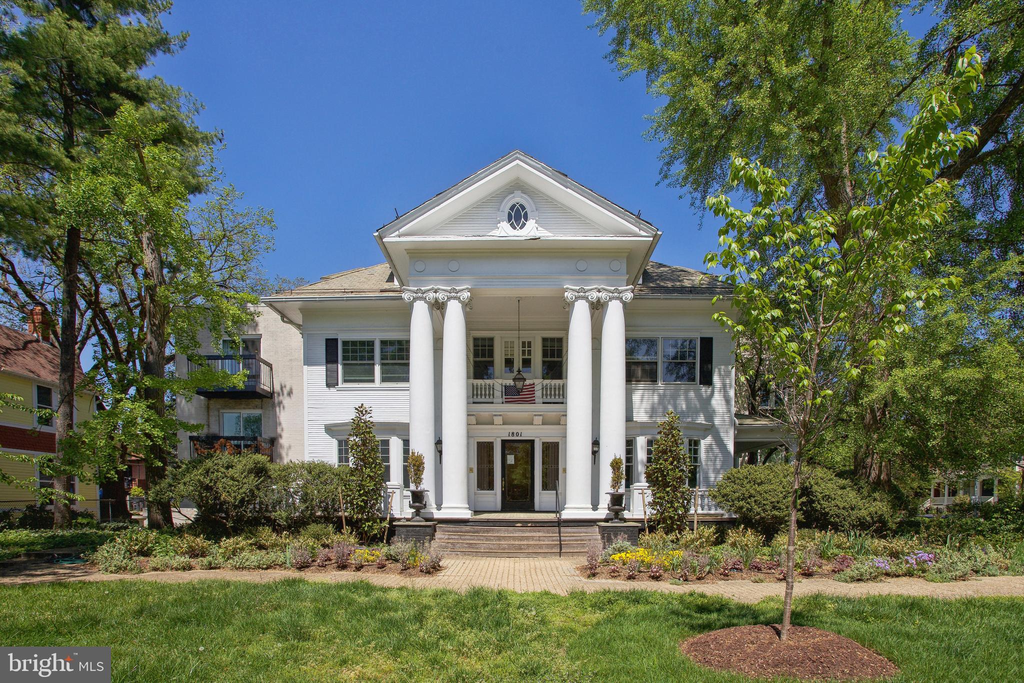 1801 Park Road Northwest, Unit 1 Washington, DC 20010 - Photo 13 of 25 Beautiful Adam's House!