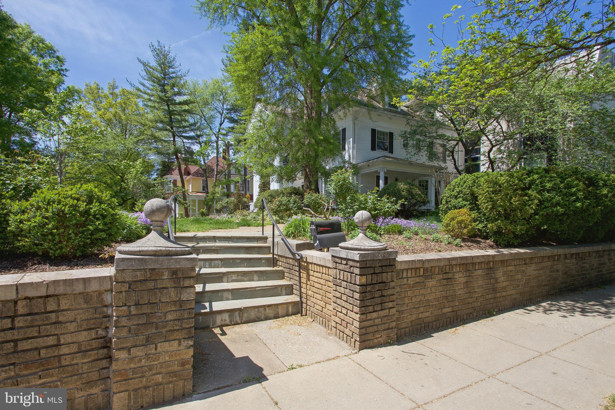 1801 Park Road Northwest, Unit 1 Washington, DC 20010 - Photo 17 of 25 Warm welcome to this fine property!