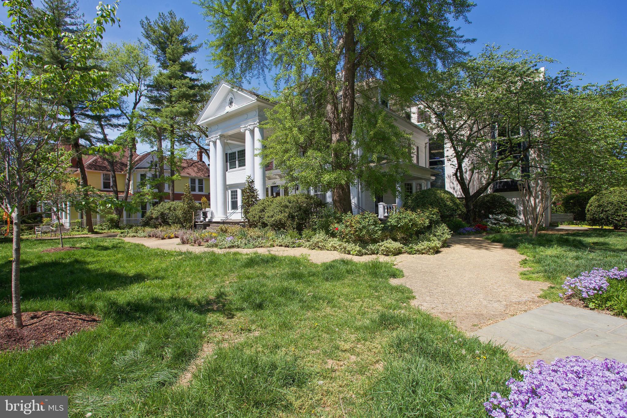 1801 Park Road Northwest, Unit 1 Washington, DC 20010 - Photo 23 of 25 Adams House and all its splendor!