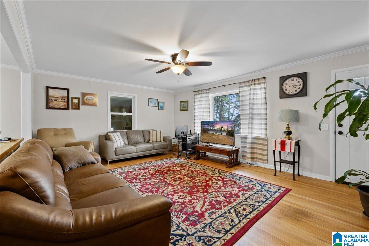 2012 Crawford Street Guntersville, AL 35976 - Photo 10 of 40