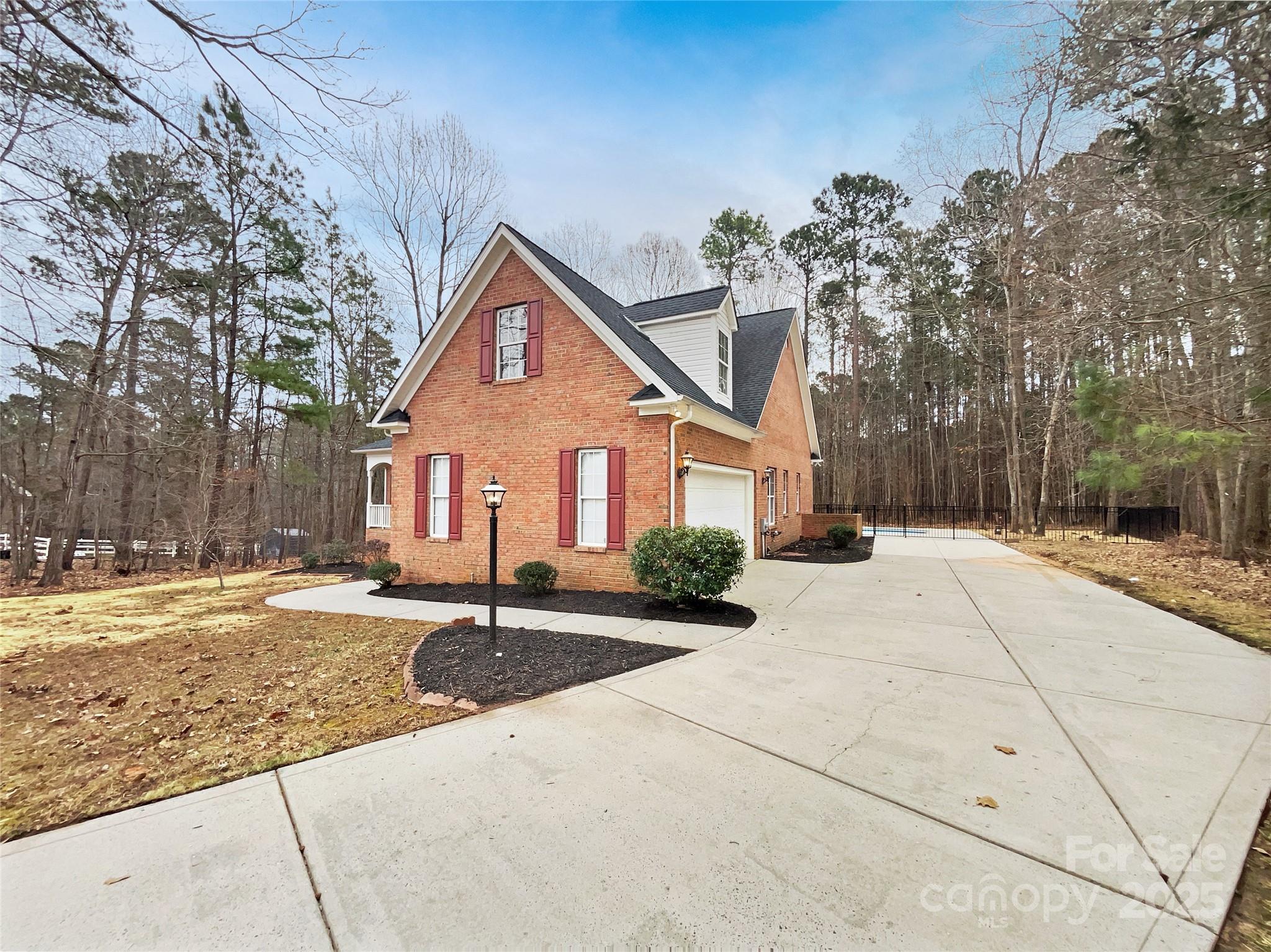 2068 Brandt Road York, SC 29745 - Photo 10 of 24 Gallery Image 10