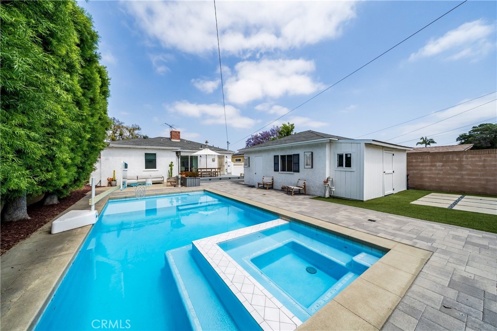1006 East Ridgewood Street Long Beach, CA 90807 - Photo 4 of 53