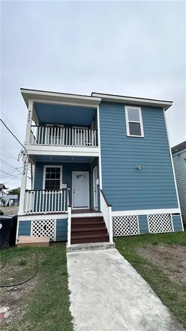 $1,600 | 4239 Hollygrove Street, New Orleans, LA 70118