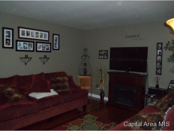 2428 East Griffiths Avenue Springfield, IL 62702 - Photo 11 of 18