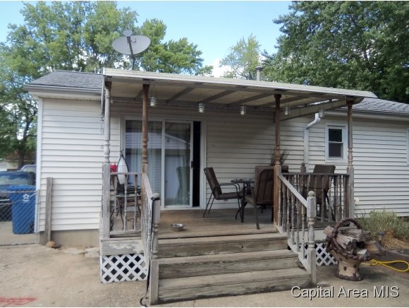 2428 East Griffiths Avenue Springfield, IL 62702 - Photo 10 of 18